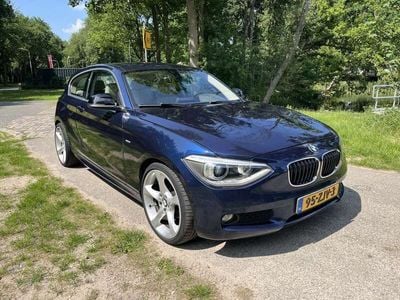 BMW 114