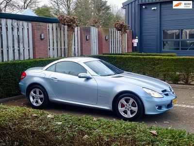 Grijs Occasion 2005 Mercedes SLK200 AMG Cabriolet | € 9.940 (Iets duurder)