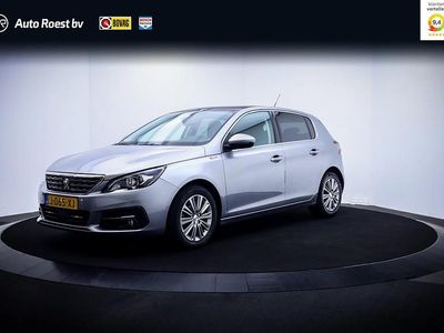 Grijs Occasion 2020 Peugeot 308 Premium Hatchback | € 15.025 (Iets duurder)