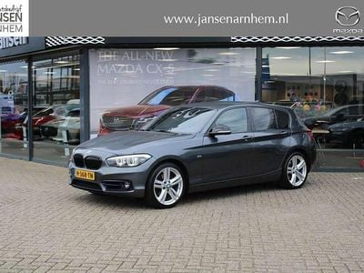 Grijs Gebruikt 2018 BMW 120 Sport Line Hatchback | € 15.250 (Eerlijke prijs)