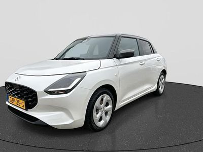 Wit Gebruikt 2025 Suzuki Swift Hatchback | € 21.950 (Duur)
