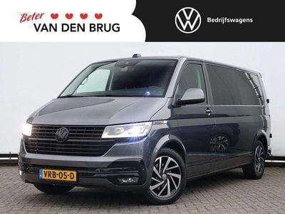 Zwart (metallic) Gebruikt 2022 VW T6.1 Edition Van | € 37.950 (Duur)