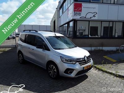 Occasion Renault Kangoo Komfort 131 PK (96 kW) 2023 Grijs MPV