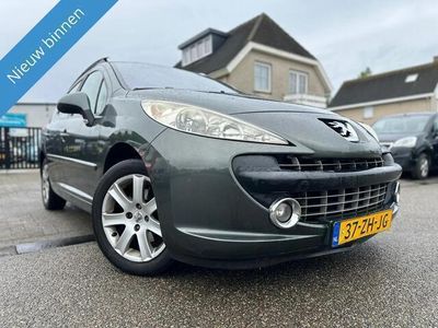 tweedehands Peugeot 207 1.6 VTi XS Première