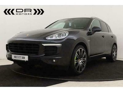 tweedehands Porsche Cayenne S E-Hybrid 3.0 E- - NAVI - PANODAK - BURMESTER - 12M