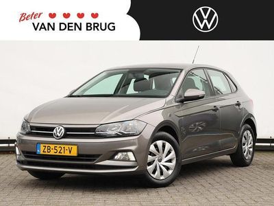 Grijs (metallic) Gebruikt 2019 VW Polo Comfortline Hatchback | € 12.800 (Eerlijke prijs)