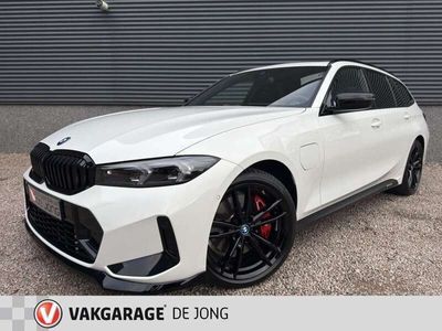 BMW 330e