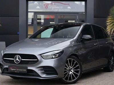 Grijs Gebruikt 2021 Mercedes B250e Premium Plus MPV | € 29.950 (Eerlijke prijs)