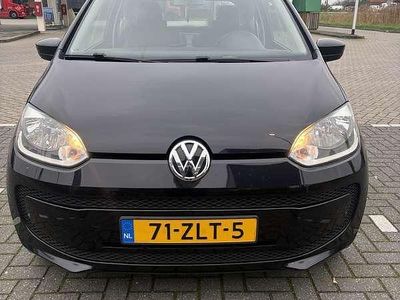 Zwart (metallic) Gebruikt 2013 VW up! move up! Hatchback | € 4.500 (Eerlijke prijs)