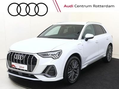 Wit (metallic) Gebruikt 2024 Audi Q3 Basis SUV | € 45.950 (Iets duurder)