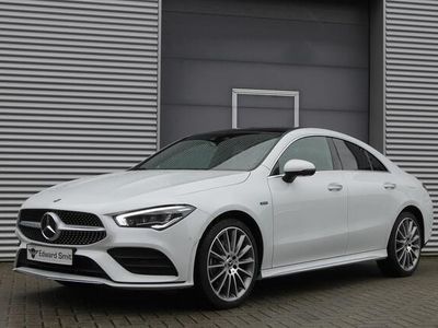 tweedehands Mercedes CLA250e Premium I AMG I HYBRID I AUT. I PANO.DAK