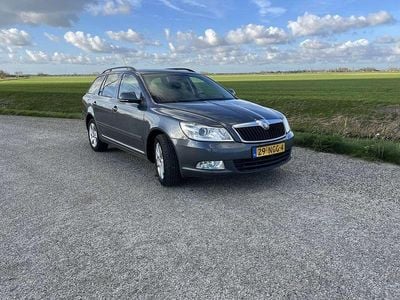 Occasion 2010 Skoda Octavia Ambition Stationwagen | € 2.200 (Iets duurder)