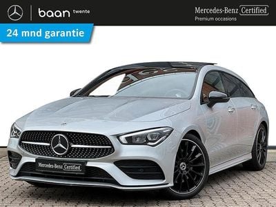 Zilver, metallic lak Gebruikt 2023 Mercedes CLA200 Shooting Brake AMG line Stationwagen | € 44.900