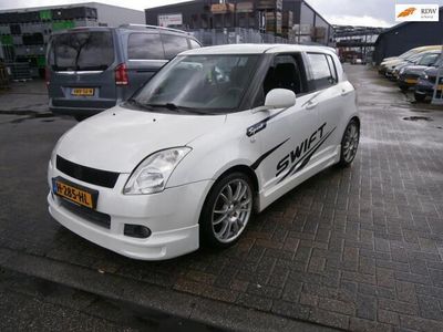 tweedehands Suzuki Swift 1.3 GA Sport uitvoering