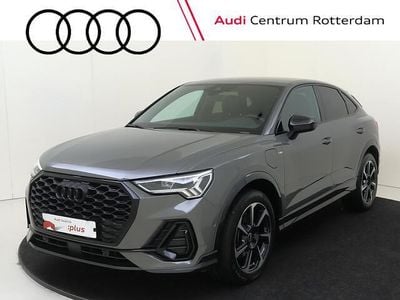 Grijs (metallic) Gebruikt 2021 Audi Q3 Sportback Basis SUV | € 38.950 (Eerlijke prijs)