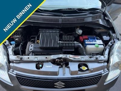 Grijs Gebruikt 2006 Suzuki Swift Exclusive Hatchback | € 1.195 (Goede deal)