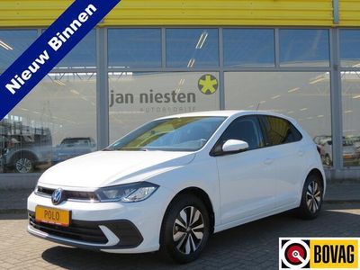 Wit Gebruikt 2024 VW Polo Move Hatchback | € 21.450 (Eerlijke prijs)