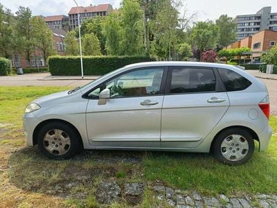 Honda FR-V