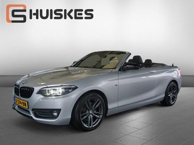 BMW 220
