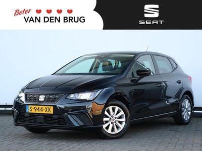 Zwart Gebruikt 2023 Seat Ibiza Business Hatchback | € 13.895 (Goede deal)