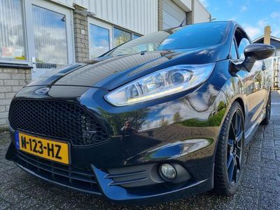 tweedehands Ford Fiesta 1.6 ST2 Leder Navi Stage 2 Gechipt Nieuwstaat