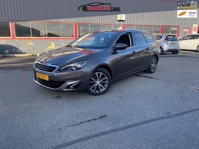 tweedehands Peugeot 308 SW 1.2 PureTech Blue Lease Premium / NAP / PANO /