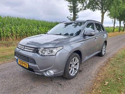 Mitsubishi Outlander P-HEV