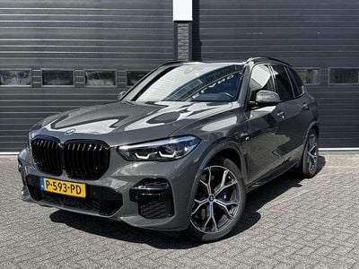 Grijs Occasion 2022 BMW X5 Executive SUV | € 47.900 (Eerlijke prijs)