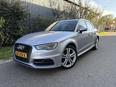 Grijs Occasion 2015 Audi A3 Sportback Ambition Hatchback | € 6.450 (Eerlijke prijs)