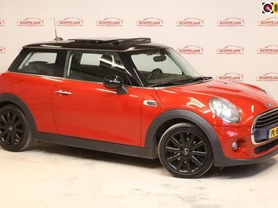 Hatchback Occasion 2017 Mini Cooper Business Hatchback | € 12.950 (Goede deal)