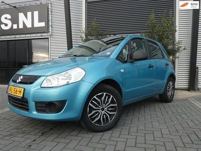 Blauw (metallic) Gebruikt 2009 Suzuki SX4 Comfort MPV | € 3.699 (Super prijs)
