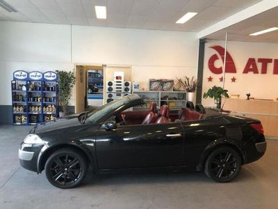 tweedehands Renault Mégane Cabriolet coupé 1.6-16V Privilège Luxe