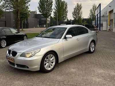 Grijs Gebruikt 2003 BMW 525 Executive Sedan | € 7.499