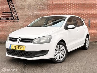 Wit Occasion 2011 VW Polo Hatchback | € 4.695 (Goede deal)