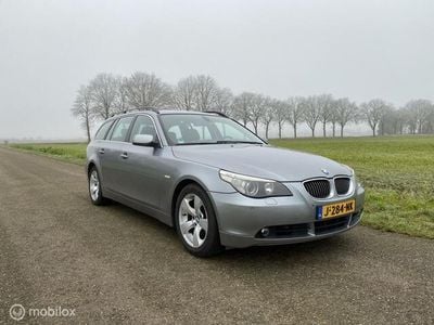BMW 525