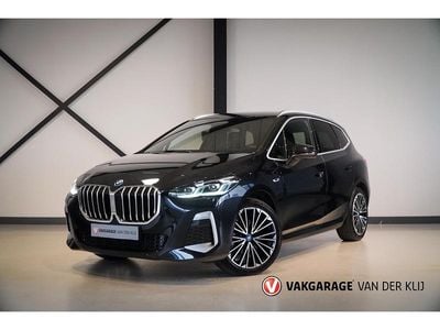 Zwart Occasion 2022 BMW 225 Active Tourer M Sport MPV | € 33.950 (Duur)