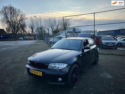 Zwart Gebruikt 2006 BMW 116 Hatchback | € 3.999 (Eerlijke prijs)