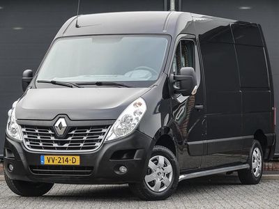 Zwart Gebruikt 2016 Renault Master Van | € 13.950 (Iets duurder)