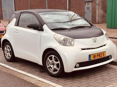 Toyota iQ