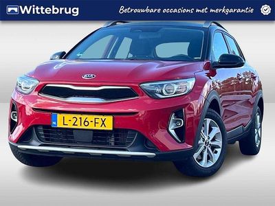 Rood Occasion 2021 Kia Stonic SUV | € 20.825 (Eerlijke prijs)