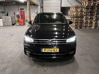 Zwart Occasion 2017 VW Tiguan Highline SUV | € 22.750