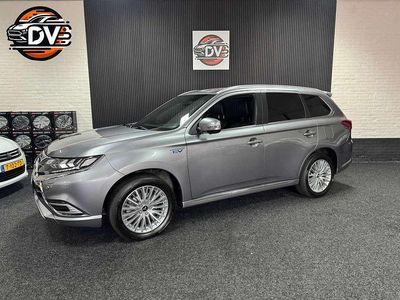 Grijs Occasion 2020 Mitsubishi Outlander P-HEV Edition SUV | € 22.445 (Eerlijke prijs)