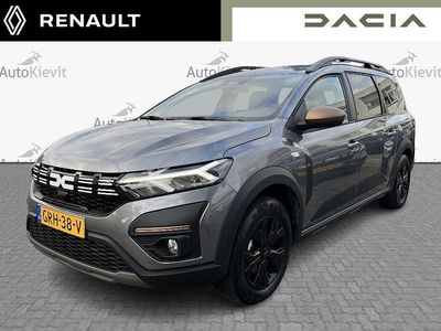 Grijs Gebruikt 2024 Dacia Jogger Extreme MPV | € 27.950 (Eerlijke prijs)