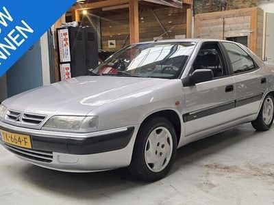 Occasion Citroën Xantia 90 PK (66 kW) 1998 Grijs Hatchback