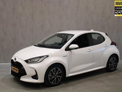 Wit Gebruikt 2021 Toyota Yaris Hybrid Hatchback | € 19.695 (Eerlijke prijs)