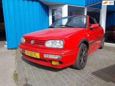 Rood Occasion 1996 VW Golf III Cabriolet | € 3.250