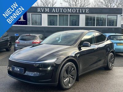 Zwart Nieuw 2025 Tesla Model Y Long Range AWD SUV | € 53.440