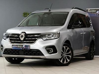 Occasion Renault Kangoo 131 PK (96 kW) 2023 Zilver (metallic) MPV