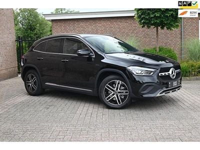 Mercedes GLA250