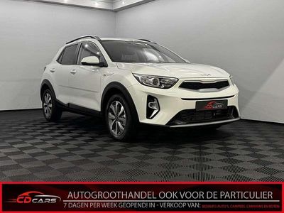 Wit Occasion 2024 Kia Stonic Start SUV | € 23.950 (Eerlijke prijs)